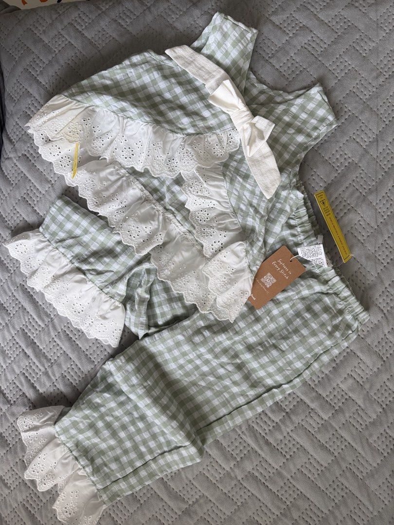 Cozy Pixies Gingham Set with Lace Trim (Category: Babies & Kids Fashion) located in Marikina City. Submitted by jyus21 (Listing ID 1447137346, Image 2). Description: SIZE ON TAG: 2-3y Comes with original tag & pouch Location: Marikina Shipping: j&t or Lalamove/Grab for same day delivery within Metro Manila.