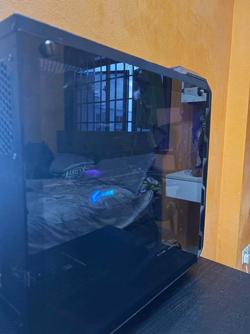 Custom gaming PC/ Desktop498348253146009601