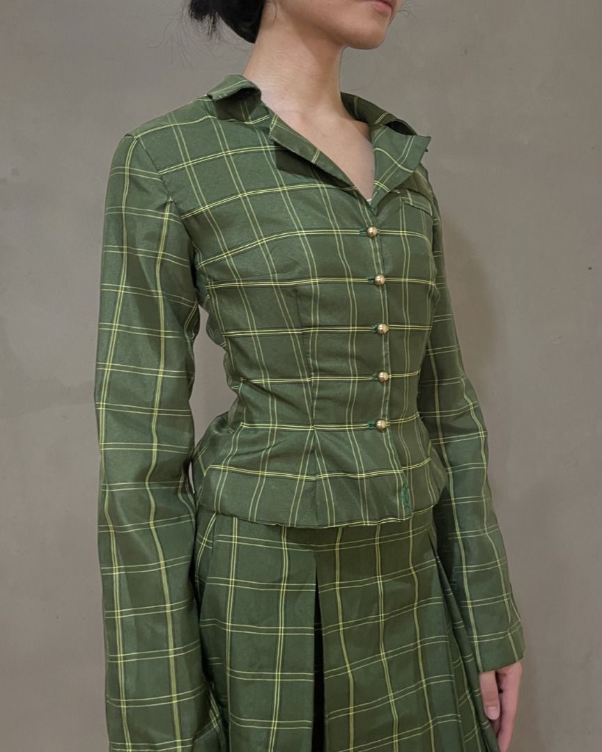 Custom made (unofficial) FEU High School Jacket (Category: Coats, Jackets and Outerwear) located in Quezon City. Submitted by foundmode (Listing ID 1447172515, Image 2). Description: -Bust: up to 32" Waist: 24" -Repairs at hem & sleeves -Glue mark on under sleeve.