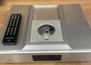 (Category: ) located in . Submitted by absolute_sound_preowned (Listing ID 1447144593, Image 1). Description: .