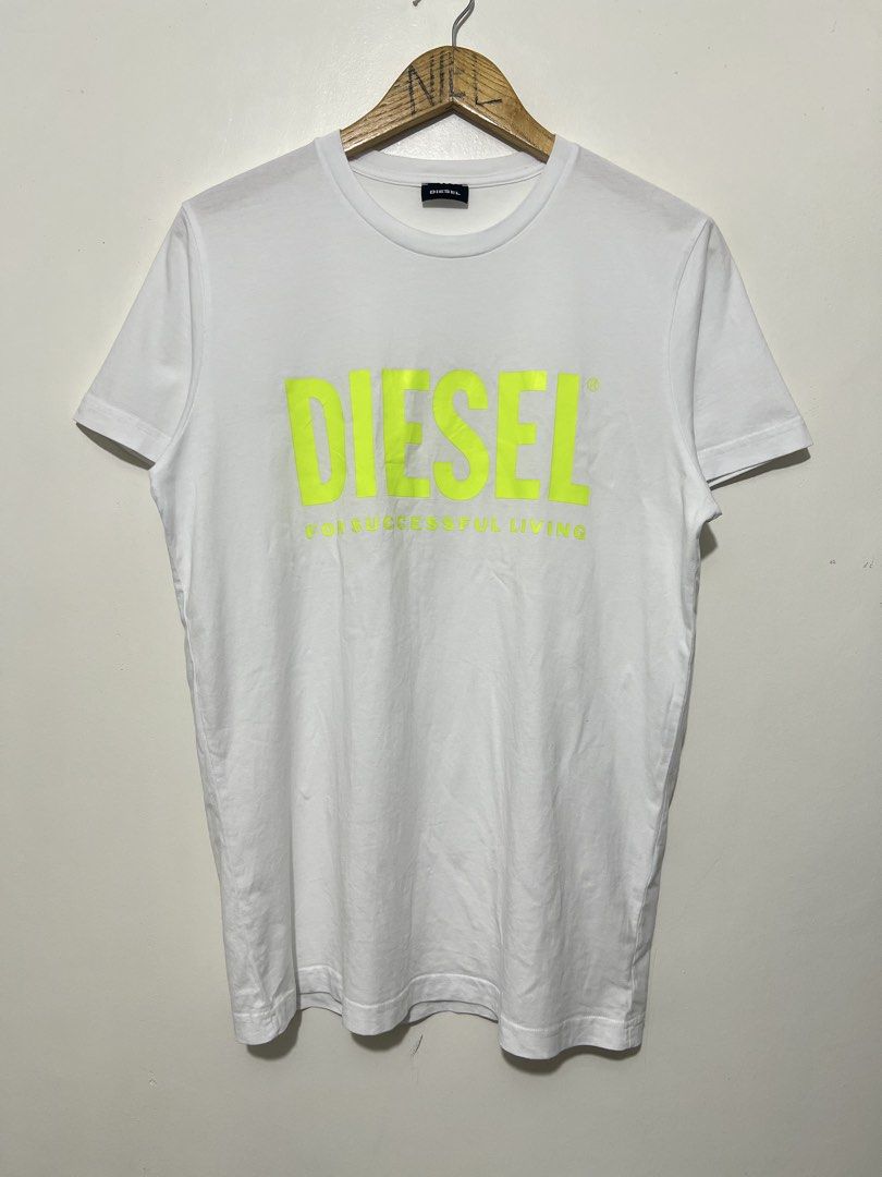 Diesel White T Shirt (Category: Tshirts & Polo Shirts ) located in Bacolod City. Submitted by thriftppy_ (Listing ID 1447276635, Image 2). Description: Size Large Width: 20.5 Length: 28 Color rate: 10/10 Condition: Excellent near new Issue: none DM for sure buyers 📥 Mode of payment:GCASH, BANK TRANSFER Unli vouch and vc for safety transaction. 📌Color may vary due to lighting📸 📦 Shipping via JNT EXPRESS🚚 📍Location: Bacolod City, Negros Occid