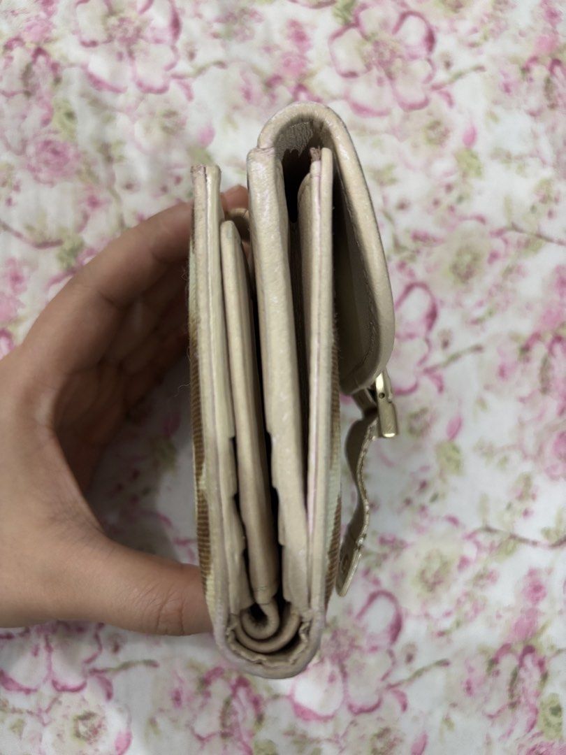 Dior Leopard Compact Wallet (Category: Luxury Bags & Wallets) located in Iba. Submitted by luxbagsandblings (Listing ID 1447269341, Image 2). Description: 🌸Guaranteed Authentic Christian Dior Leopard Print Compact Wallet 💯 -Coded. Early 2000’s Model (Check photos) -Slightly Negotiable -RANK AB✨(Minor issues only, as shown in photos. Some scuffing and minor cracks on leather, needs cleaning. Can be taken to a Bag & Wallet Spa Shop in Malls) Plea