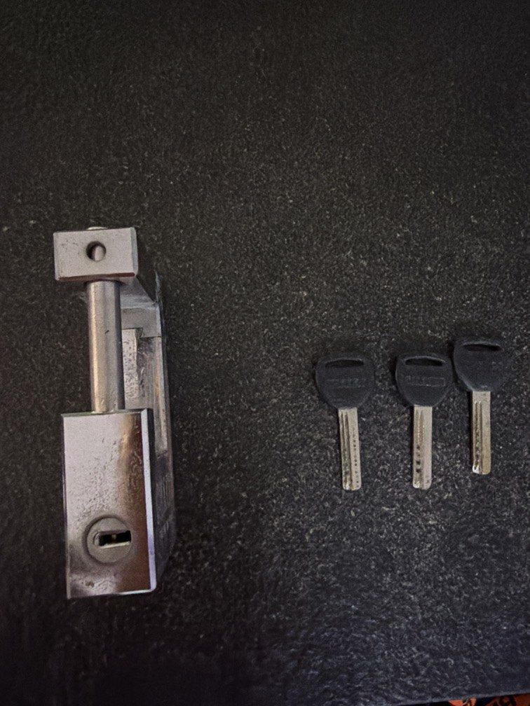 Door Lock498053643523205121