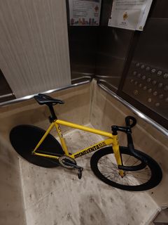 (Category: ) located in . Submitted by sigmabikedealer (Listing ID 1447173107, Image 1). Description: .