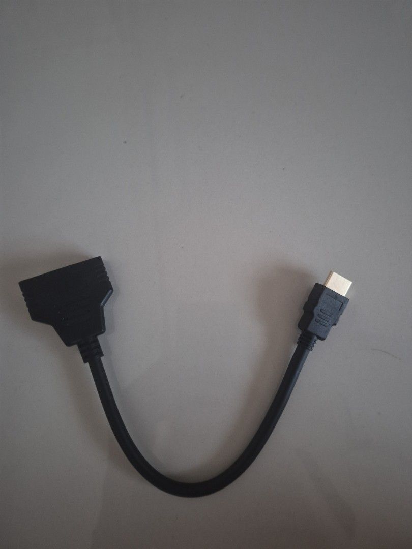split hdmi port498498640051578881