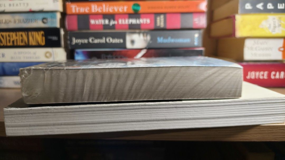 Emma Donoghue Bundle: Room & Slammerkin | Pre-Loved Paperbacks (Category: Storybooks) located in Pasig City. Submitted by bookbeeph (Listing ID 1447292061, Image 2). Description: Pre-loved - Slammerkin and Brandnew/never read with some yellow foxing for Room. Complete with no missing pages Slammerkin has a minor cosmetic issue (please refer to photos).