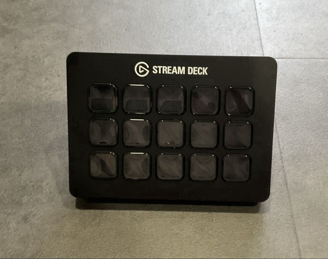[Excellent Condition] Elgato STREAM DECK Mk.2 Stream Deck 15-Key Layout498106047440496641