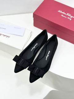 (Category: ) located in . Submitted by comfyshoe (Listing ID 1447150906, Image 1). Description: .