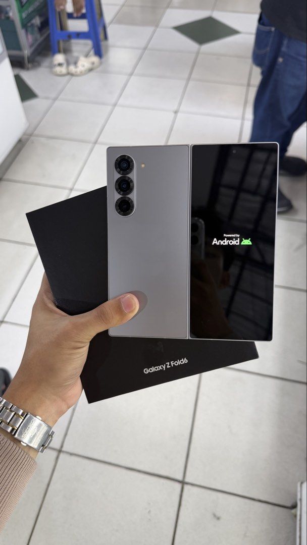 Fold 6 256gb FU with same serial box NTC Approved (Category: Samsung) located in Manila. Submitted by carimgadgets (Listing ID 1447249907, Image 1). Description: .