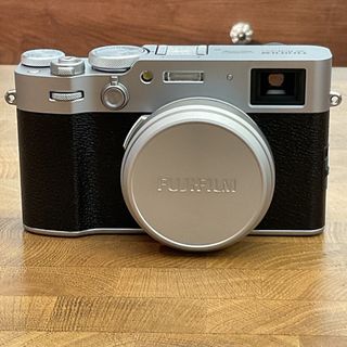 (Category: ) located in . Submitted by riceballpreloved (Listing ID 1447129392, Image 1). Description: .