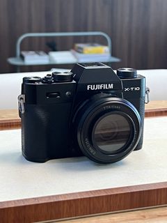 (Category: ) located in . Submitted by camerasmallboy (Listing ID 1447139687, Image 1). Description: .