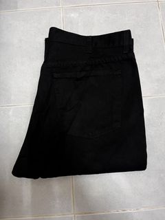 (Category: ) located in . Submitted by amin30store (Listing ID 1447121294, Image 1). Description: .