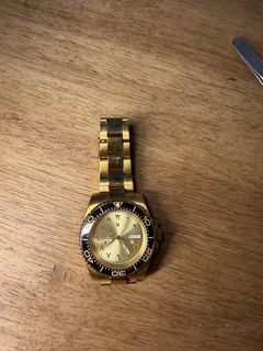(Category: ) located in . Submitted by zazaza93 (Listing ID 1447127509, Image 1). Description: .