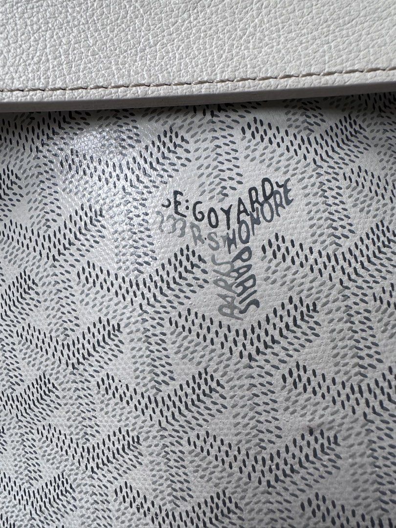 Goyard Rouette White Monogram Handbag (Category: Luxury Bags & Wallets) located in San Juan City. Submitted by jaziman20249087 (Listing ID 1447243325, Image 2). Description: Guaranteed authentic Classic white with signature monogram patternMagnetic flap closure Linen and cotton interior Adjustable shoulder strap Measures L12in x H9in x W6in Includes dust bag Ideal for daily use Signs of gentle use.