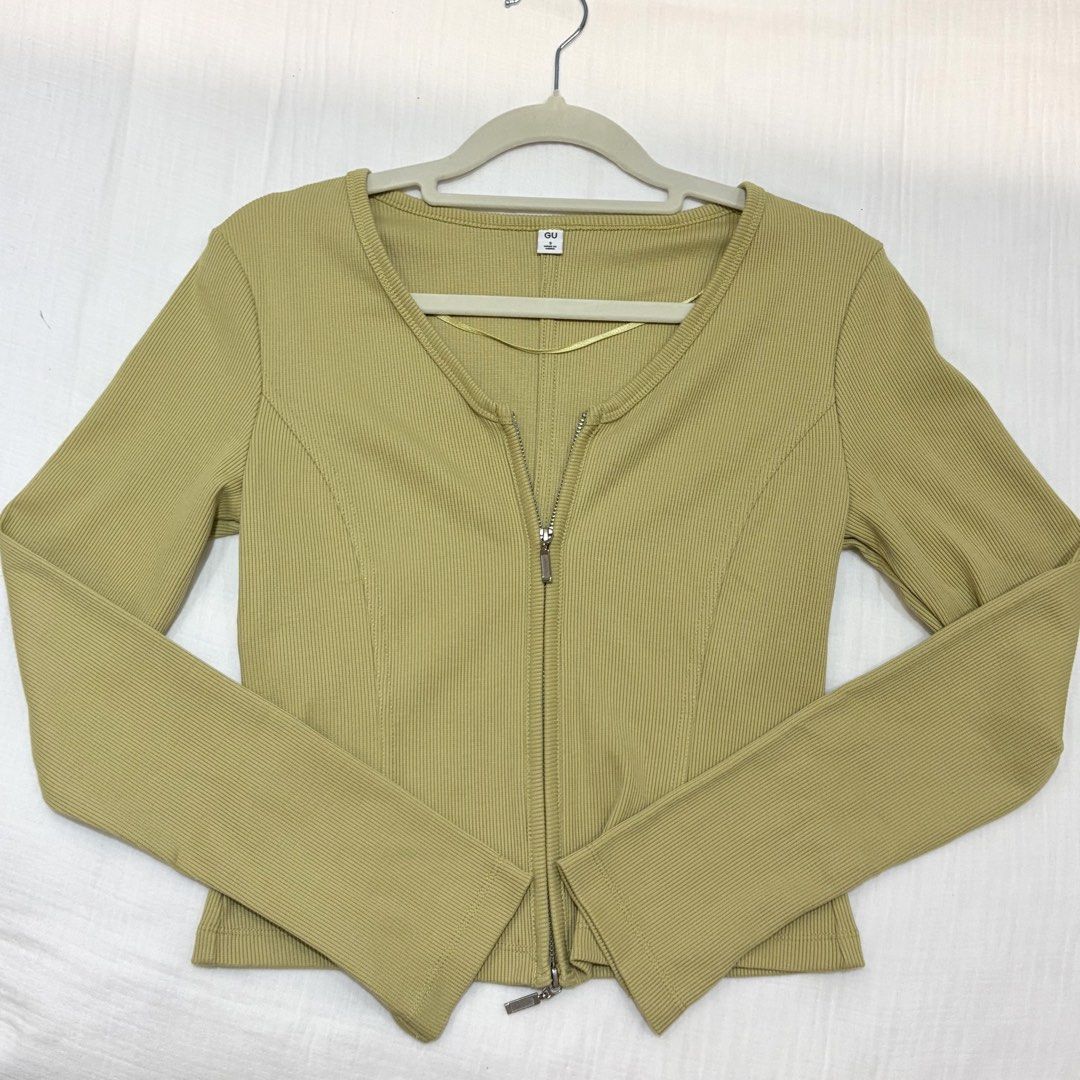 GU Ribbed Double Zip V Neck Top / Cardigan (Category: Longsleeves) located in Makati City. Submitted by lovedby.jo (Listing ID 1447126084, Image 2). Description: - Size s on tag, fits xs - small frames - Bought in-store at GU Japan - 10/10 condition, stored only and never used - High quality, thick material - Double zip, can style multiple ways.