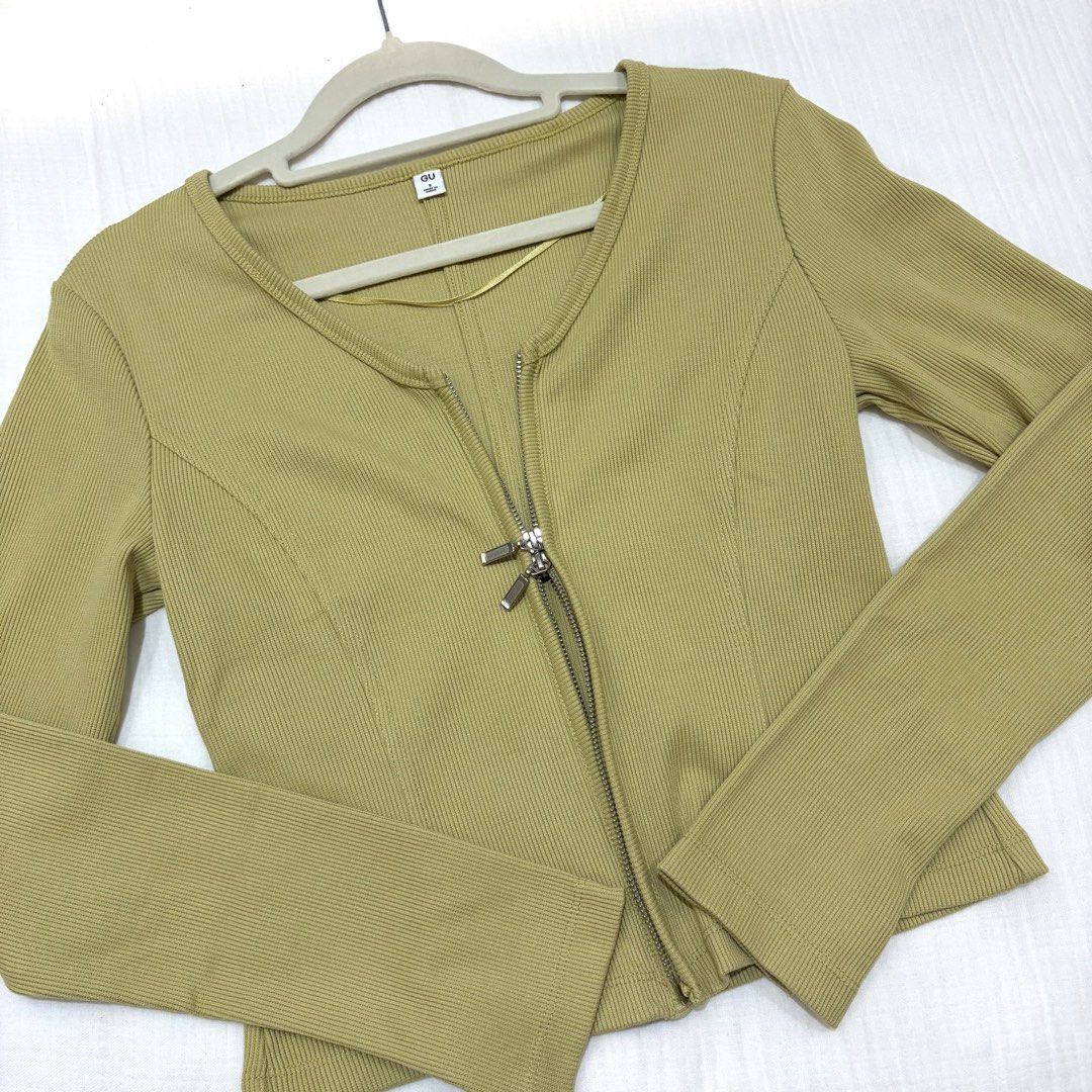GU Ribbed Double Zip V Neck Top / Cardigan (Category: Longsleeves) located in Makati City. Submitted by lovedby.jo (Listing ID 1447126084, Image 3). Description: - Size s on tag, fits xs - small frames - Bought in-store at GU Japan - 10/10 condition, stored only and never used - High quality, thick material - Double zip, can style multiple ways.