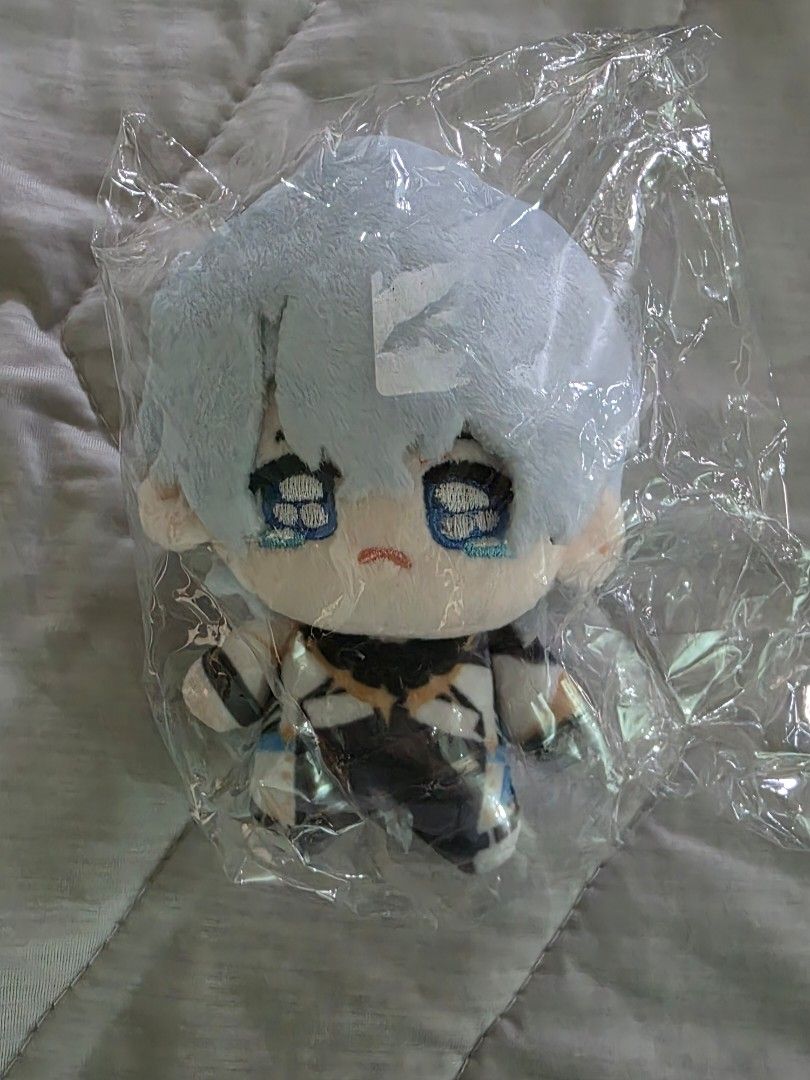 Honkai stat rail hsr phainon nunu 10cm doll (Category: Designer & Blind Box Toys) located in Muntinlupa City. Submitted by topperware (Listing ID 1447138909, Image 1). Description: printed body 10cm brand new.