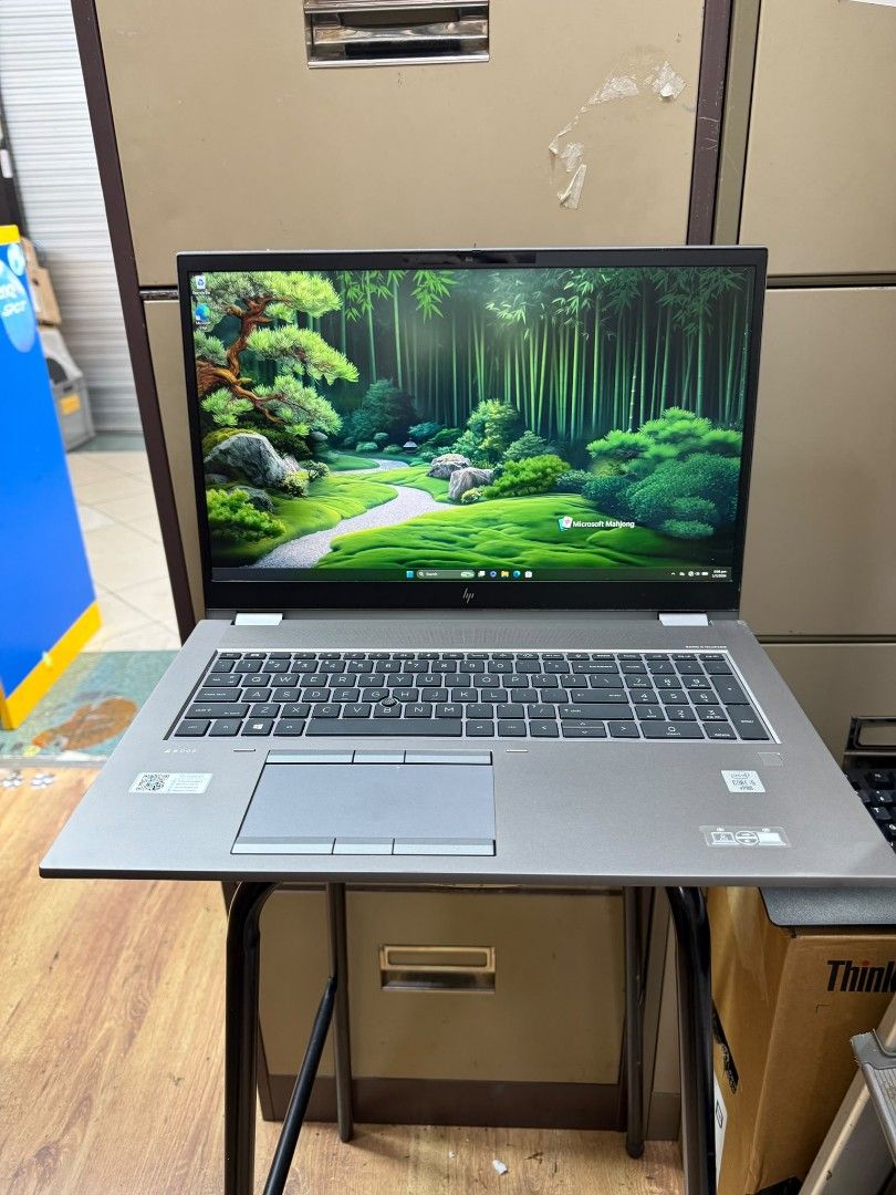 Hp Zbook 17498472356749649921
