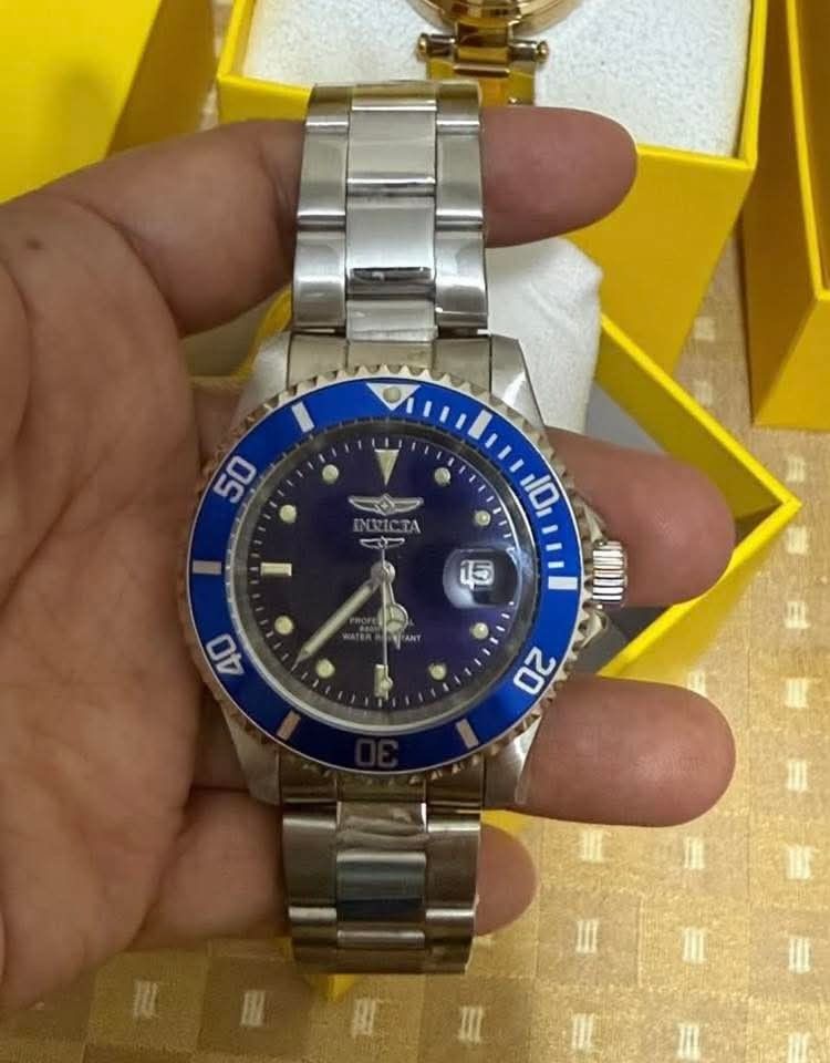 💞INVICTA PRO DIVER MEN💞 (Category: Luxury Watches) located in Rizal. Submitted by leignarose0shoppe (Listing ID 1447227831, Image 2). Description: FLASH S A L E❗ 4200 only plus SF 💞INVICTA PRO DIVER MEN💞 model 26971 Brandnew Guaranteed Original US Bought 40mm Japan Quartz 200m water resistance.