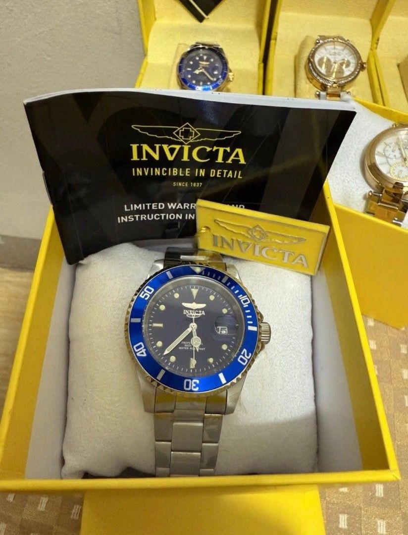 💞INVICTA PRO DIVER MEN💞 (Category: Luxury Watches) located in Rizal. Submitted by leignarose0shoppe (Listing ID 1447227831, Image 1). Description: FLASH S A L E❗ 4200 only plus SF 💞INVICTA PRO DIVER MEN💞 model 26971 Brandnew Guaranteed Original US Bought 40mm Japan Quartz 200m water resistance.