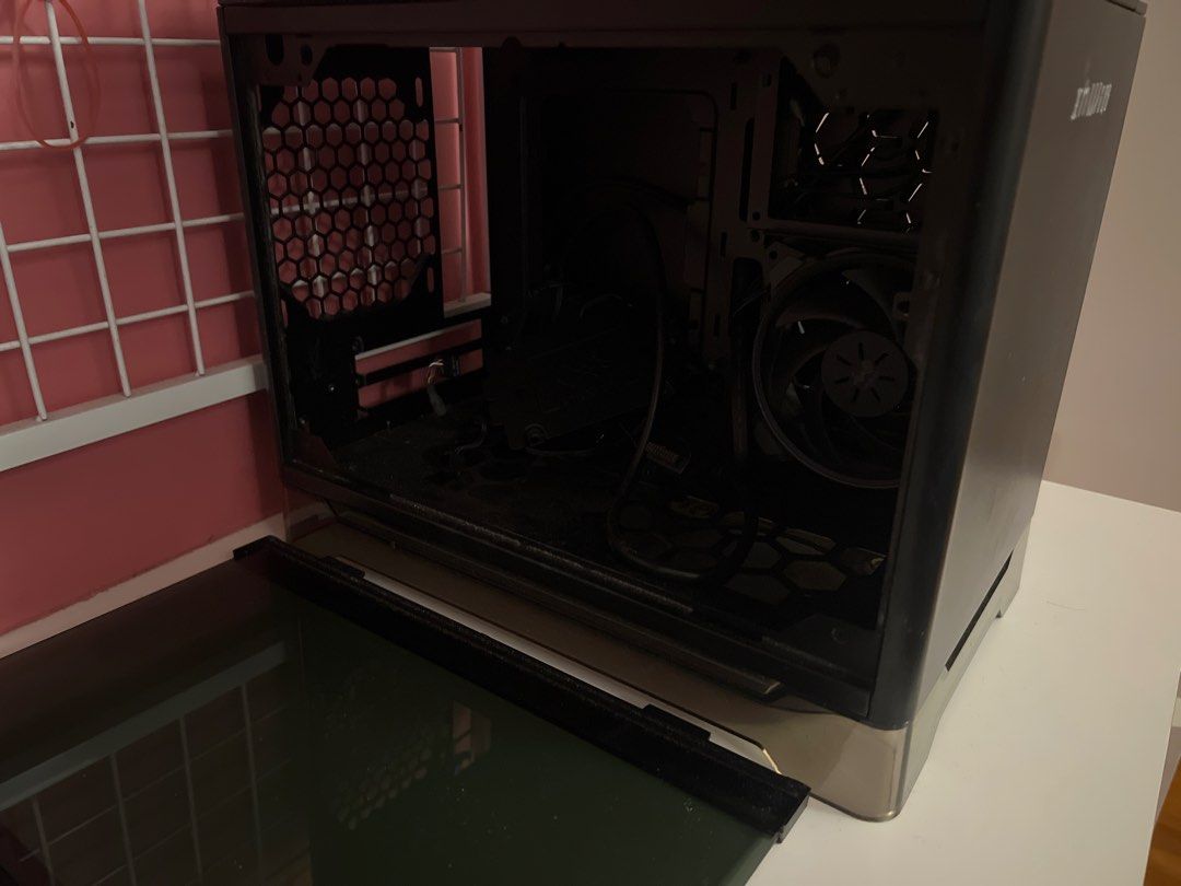 InWin itx PC Case498602209423534081