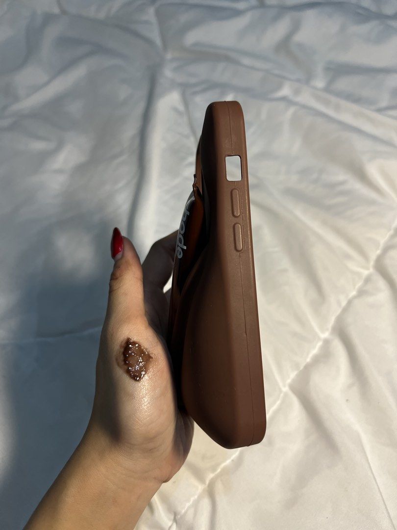 Iphone 13 pro rhode case (Category: Cases & Sleeves) located in Santa Rosa. Submitted by dailyjane (Listing ID 1447271989, Image 3). Description: Used twice, still in good condition Dupee only not og FREE DELIVERY VIA JNT COURIER.