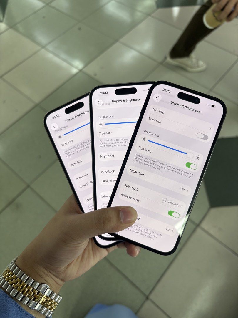 iPhone 14 Pro 512GB Factory Unlock No Issue Secondhand (Category: iPhone 14 Series) located in Pasig City. Submitted by FarAndRayShop (Listing ID 1447160911, Image 3). Description: OPEN FOR SWAP/SELLING/BUYING (RFS: Buy and Sell) Price: 34,499 iPhone 14 Pro 512GB •NO SIM RESTRICTION •NO HIDDEN ISSUES •TEST TO SAWA •Authentic Phone Physical store in Greenhills Shopping Center XD-14 Stall Number Look For Rayray Or Anika NO CASH INSTALLMENT We are o