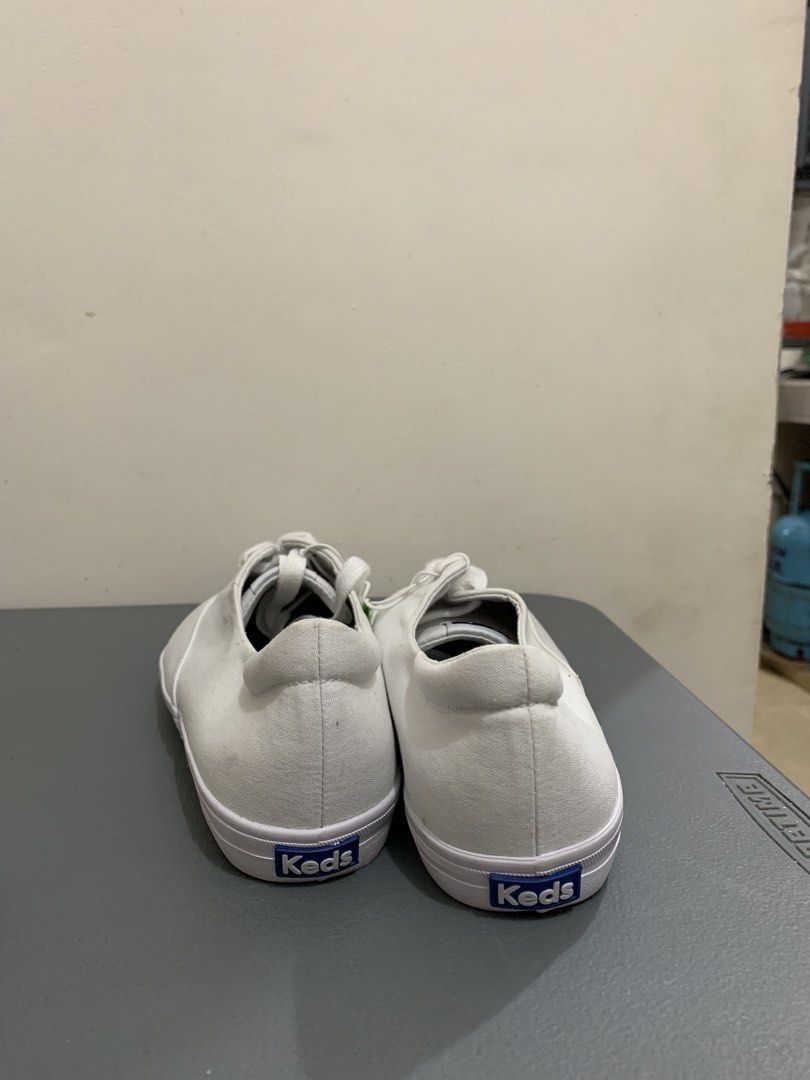 Keds Champion Canvas White Sneakers (Category: Sneakers) located in Manila. Submitted by lovenice (Listing ID 1447260431, Image 2). Description: - From canada.
