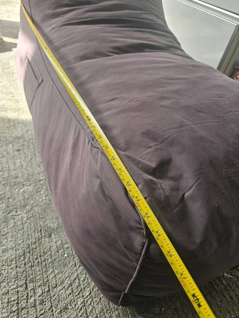 Lazy Bean Bag Sofa (Category: Sofas) located in Quezon City. Submitted by ledamadel (Listing ID 1447135617, Image 3). Description: Lazy Bean Bag Sofa ‼️₱2800‼️ ✔Scratches As-is! 👌 Location: 40 Aplaya St Napocor Vill. Tandang Sora Quezon City. For inquiry please Pm us or Call. 09066885859 Please like our page thanks! 👇👇👇👇 KMA O’shop #japansurplus #kmaoshop #kahoydehapon.