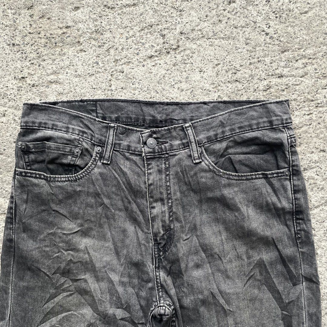 Levis 511 Straight Leg Pants (Category: Jeans) located in Cebu City. Submitted by jaydeeace (Listing ID 1447242444, Image 3). Description: Levis 511 Straight Leg Pants Waist 34-36 Length 40.5 | Hem 7.5 Excellent condition Minimal scratches Dm if Interested 📩.