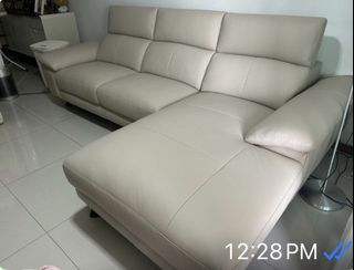 (Category: ) located in . Submitted by happytan88 (Listing ID 1447121188, Image 1). Description: .