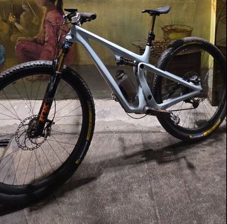 (Category: ) located in . Submitted by ktmholeshot79 (Listing ID 1447111196, Image 1). Description: .