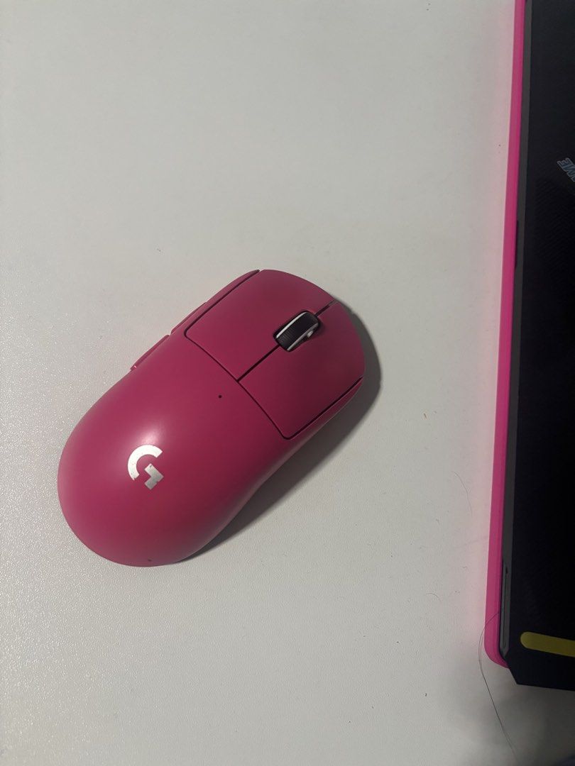 Logitech G Pro X Superlight Wireless Gaming Mouse Pink498484808673536000