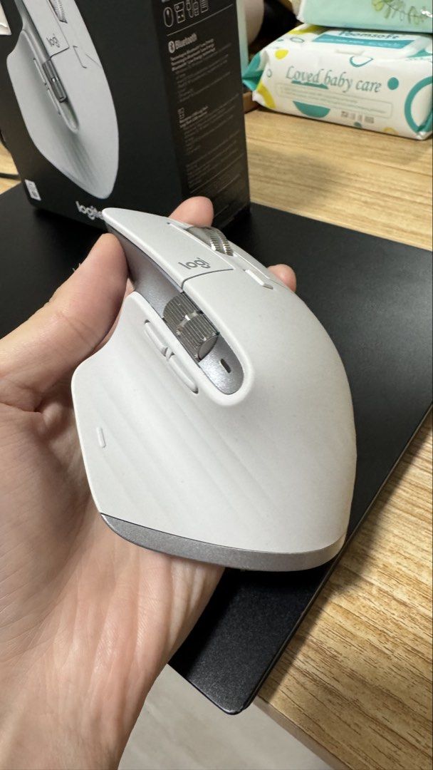 Logitech MX Master 3S Wireless Mouse - Pale Grey498596101699686401
