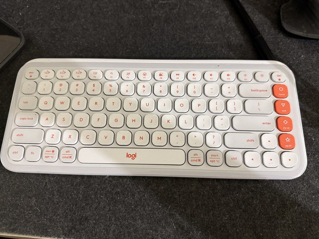 Logitech POP Keys Wireless Mechanical Keyboard White (Category: Computer Keyboard) located in Manila. Submitted by brianong0150223 (Listing ID 1447214526, Image 1). Description: - Logitech POP Keys keyboard in white - Connects via Bluetooth - Perfect for typing and desk personalization - Works well Shopwise chino roces or mcdonalds kingswood.