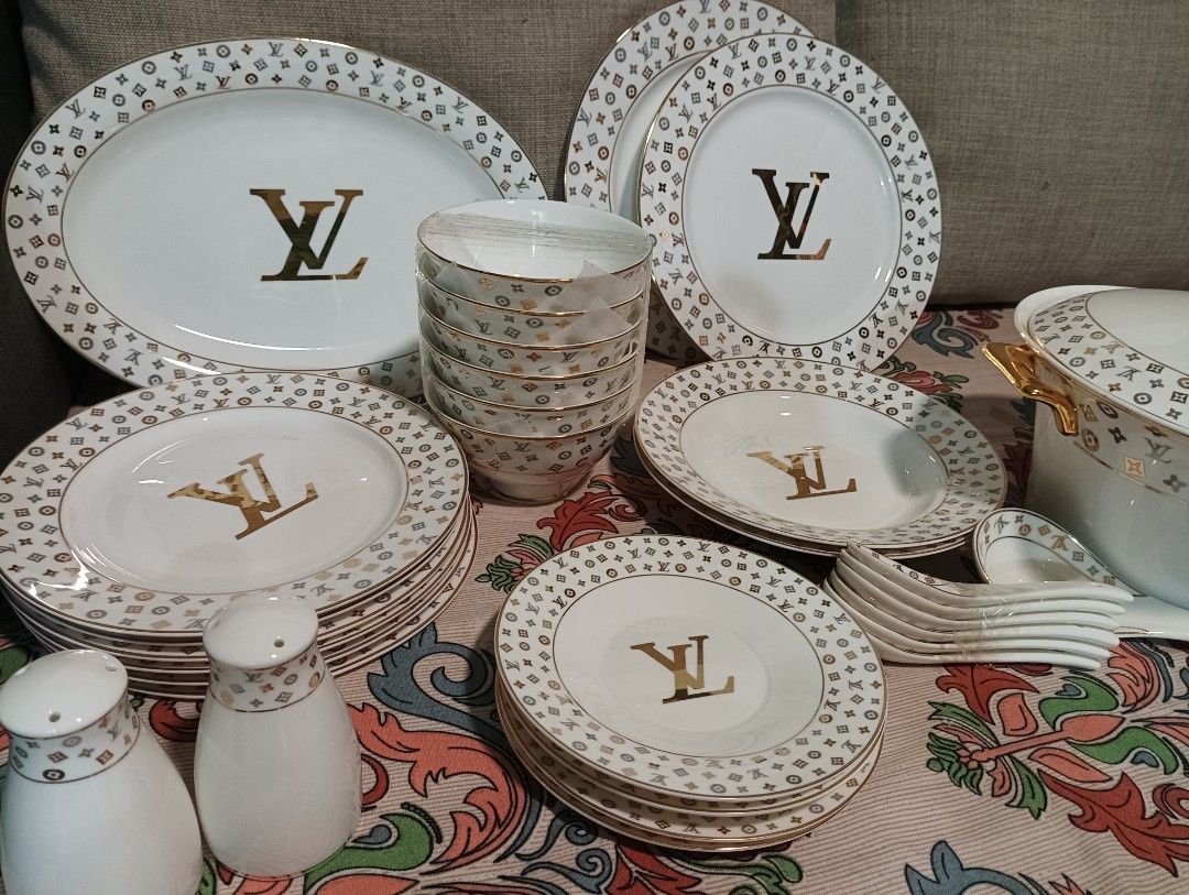 Louis Vuitton LuxuryDinnerware Set498435639330088961