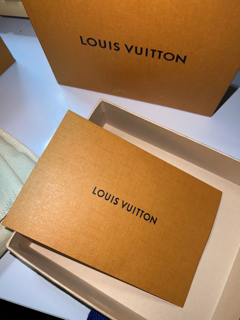 Louis Vuitton Monogram Eclipse Slender Wallet (Category: Luxury Bags & Wallets) located in Antipolo. Submitted by quintessence_ (Listing ID 1447271269, Image 2). Description: Authentic Louis Vuitton Slender Wallet - Monogram Eclipse canvas - Bifold style - Multiple card slots - Comes with paper bag, box, dust bag, and authenticity card - Authenticity also guaranteed thru Entrupy (certificate available upon request) PRICE IS NEGOTIABLE. Payment fi