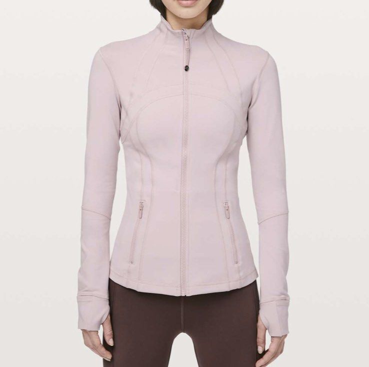 Lululemon Define Jacket Porcelain Pink Size 0 (Category: Activewear) located in Marikina City. Submitted by heyitsmiel (Listing ID 1447237175, Image 1). Description: RFS: I don’t really use it since I’m not that active. Only used twice ☺️ Dm for actual pics! 💓 comes with lululemon eco bag. Got this for 8k Porcelain Pink Lululemon Define Jacket - Features thumbholes at the cuffs - Two convenient zip pockets at the front - Full zip closure for eas