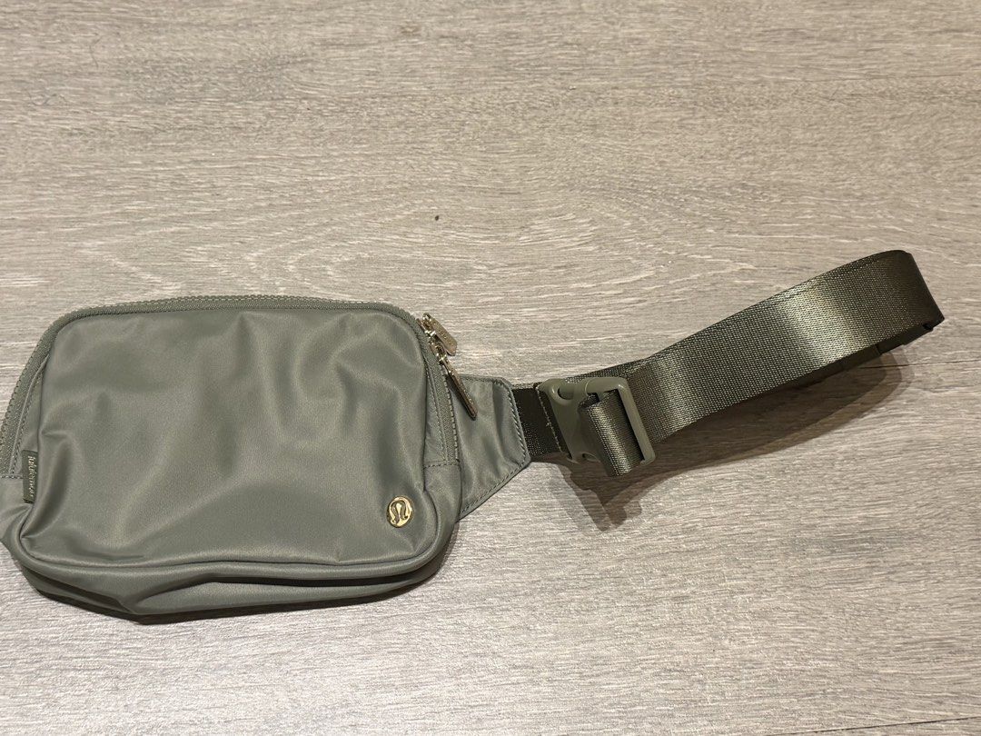 Lululemon Everywhere Belt Bag - Bay Leaf (Category: Cross-body Bags) located in San Pedro. Submitted by yokoloki (Listing ID 1447214471, Image 3). Description: - Lululemon Everywhere Belt Bag - Color: Bay Leaf - Material: Water-repellent fabric - Wearable: Adjustable strap for crossbody or waist - Features: Zippered main compartment and back pocket - Ideal for: Carrying everyday essentials like phone, wallet, and keys Bag dimensions: W 21cm x D 5