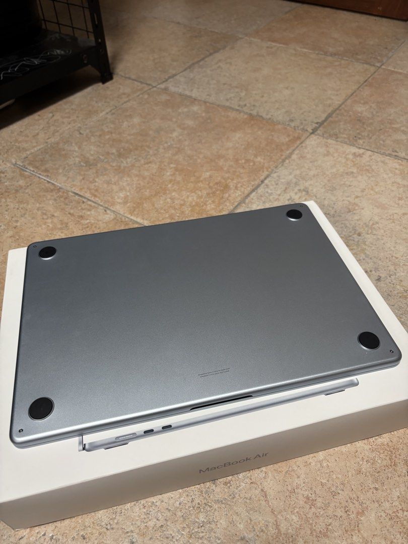 M4 Apple MacBook Air 15 (Sky Blue)497948954325176321