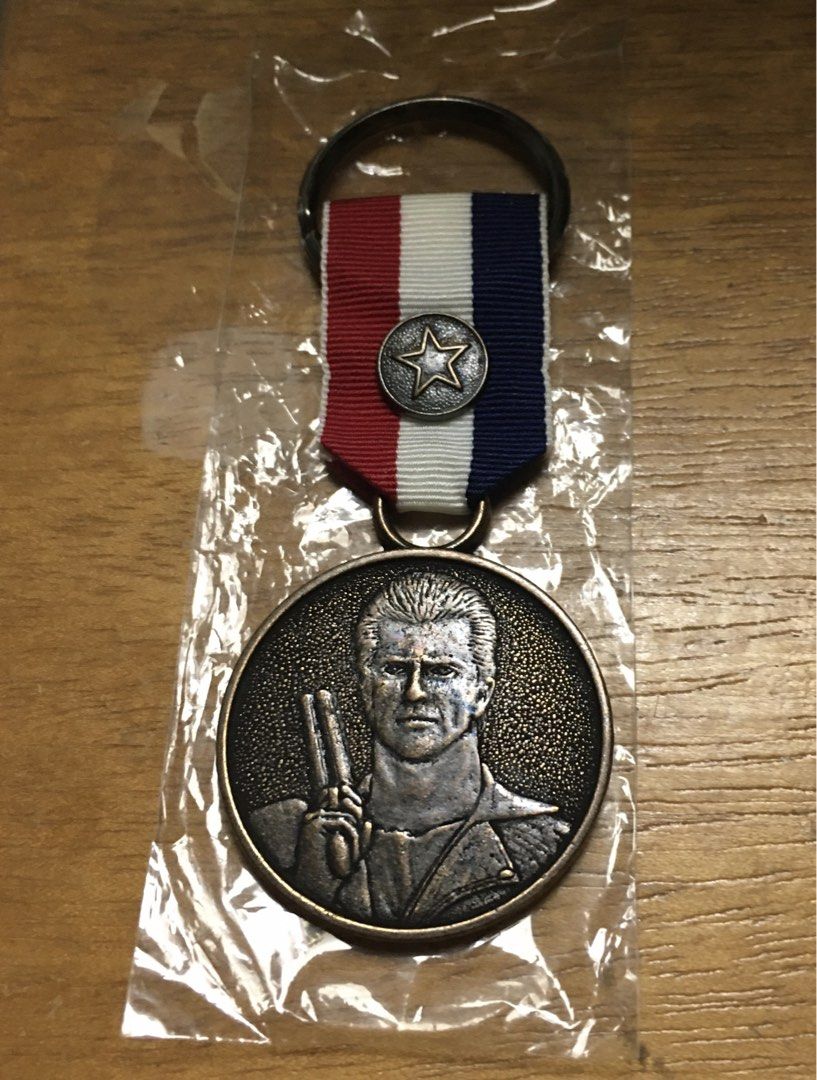 Mad Max Beyond Thunderdome Medal Keychain (Category: Western Merchandise) located in Tarlac. Submitted by greatfindstrlc (Listing ID 1447263541, Image 2). Description: From 1985, features Max Rockatansky bust (Mel Gibson). Movie hit song: Tina Turner Distributed by Warner Bros..
