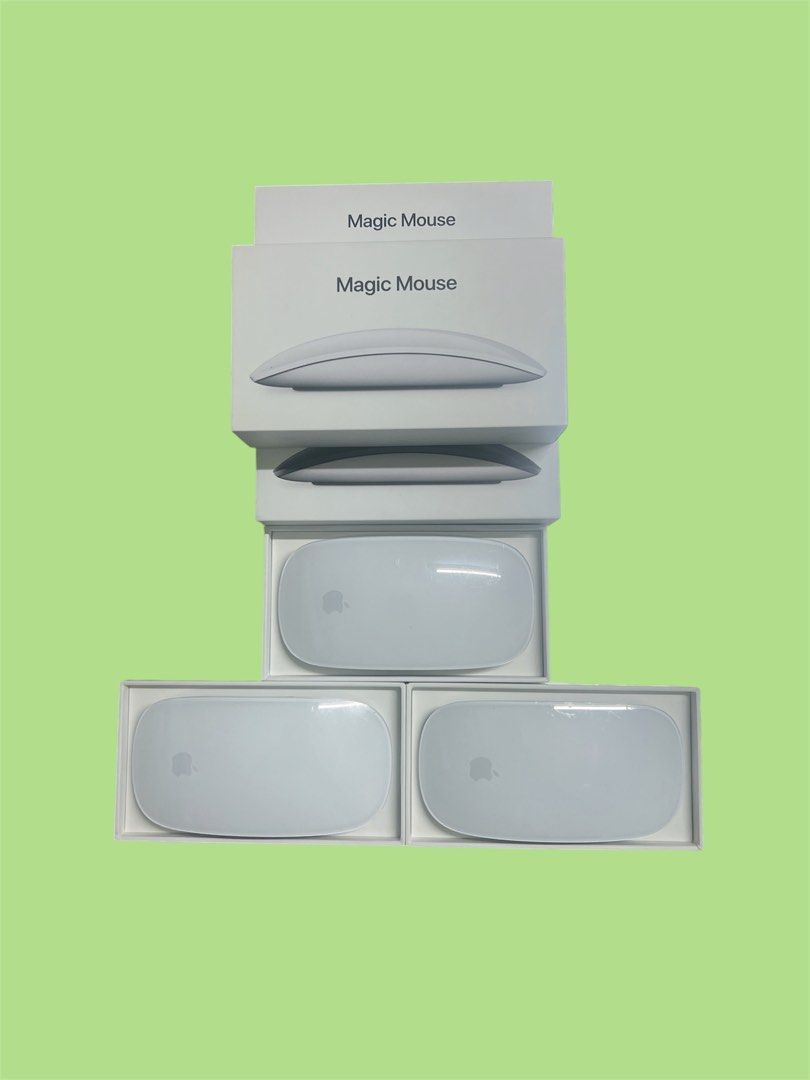Magic Mouse (Category: Mouse & Mousepads) located in Kuala Lumpur. Submitted by hamzahrani2224 (Listing ID 1447263679, Image 1). Description: Magic Mouse Lighting cable port Fullset All working well Each rm190 Buy all together rm 450 3units Anything text me Farid O1128372O37 .