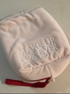 （分類：）位於 。 由 poorlsellthing 提交（商品編號 1447236389，圖片 1）。簡介： 。