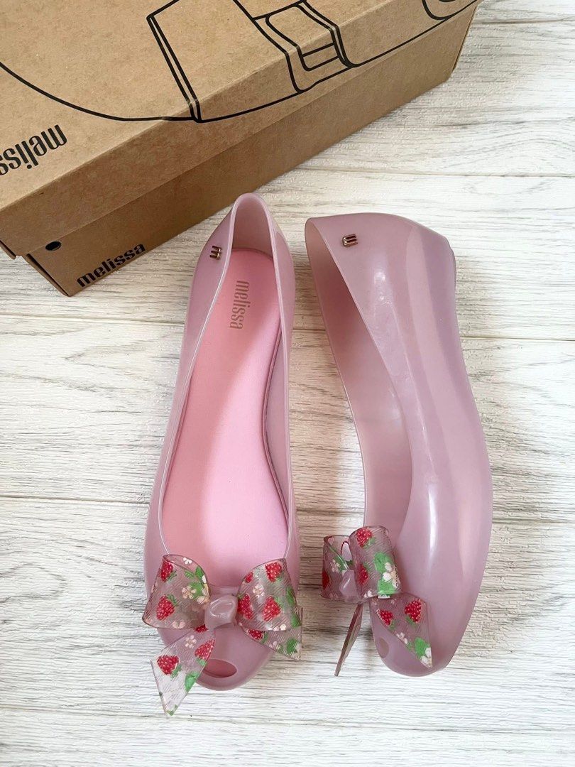 Melissa Ultragirl Sweet VIII (Category: Flats & Sandals) located in Cavite. Submitted by mainestreams (Listing ID 1447203215, Image 3). Description: READY TO SHIP❗️ First to pay MELI$$A Ultragirl Sweet VIII 1299 - US 8,9 Brand New w box 💯% authentic / original No return / exchange Money back if proven fake.