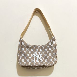 (Kategori: ) berada di . Dikirim oleh lafinas (ID iklan 1447206800, Gambar 1). Deskripsi: .