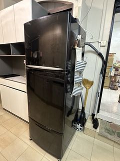 (Category: ) located in . Submitted by bigsale10 (Listing ID 1447224029, Image 1). Description: .