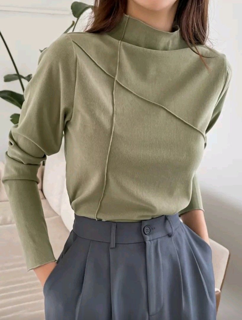 Mock Neck Long sleeve Top - Army Green (Category: Longsleeves) located in Cavite. Submitted by sisco_ph01 (Listing ID 1447273914, Image 2). Description: OP: ₱389 (from shein) Barely used (twice - thrice i think) 🦋 No Issue 🦋 Stretchy and comfortable 🦋 Army green color 🦋 Casual to smart-casual style.