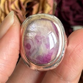 (Category: ) located in . Submitted by thealchemist8888 (Listing ID 1447178025, Image 1). Description: .
