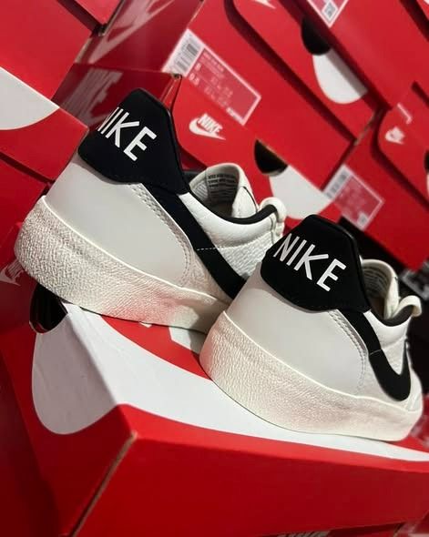 NIKE KILLSHOT 2 LEATHER ‘SAIL/BLACK’ (Category: Sneakers) located in Manila. Submitted by sneakywolp (Listing ID 1447186484, Image 2). Description: NIKE KILLSHOT 2 LEATHER ‘SAIL/BLACK’ (MUCH LOWER PRICE) 3,495 ONLY 🩶 7.5 US MEN ON HAND/READY TO SHIP‼️ LIMITED STOCKS ONLY‼️ ⭐️BRAND NEW with BOX // 100% LEGIT ✈️Nationwide Shipping 💎MOP: Gcash / BDO / UB / Seabank 📍Location: Malate, Manila ——————————— ✉️Message us for inquiries! No Trademark Infr