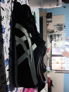 (Category: ) located in . Submitted by iki_store20 (Listing ID 1447192322, Image 1). Description: .